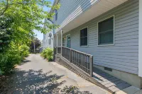Solomons Island 6BR Family Getaway - balcony