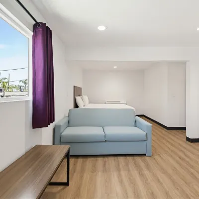 Hyland Motel Van Nuys Các khách sạn gần Trung tâm Getty