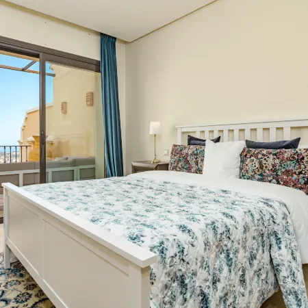 BVQ - Stunning Sea & Golf View Terrace