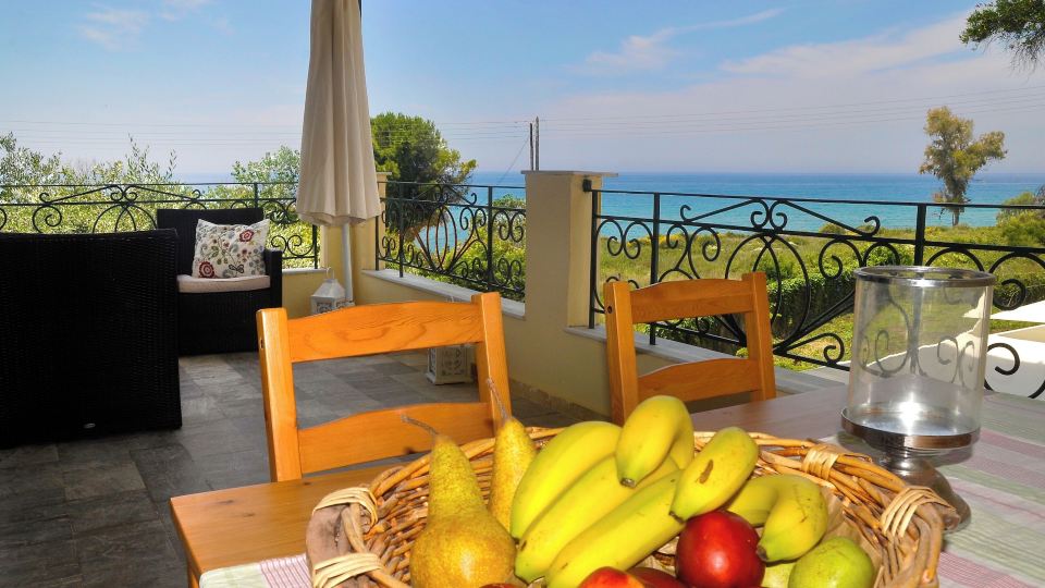 Holiday House Angelos C on Agios Gordios Beach