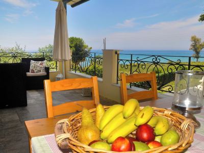 Holiday House Angelos C on Agios Gordios Beach