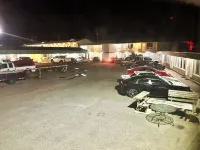 Caravan Motel - Parkering