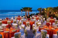The Shores Resort & Spa - parking