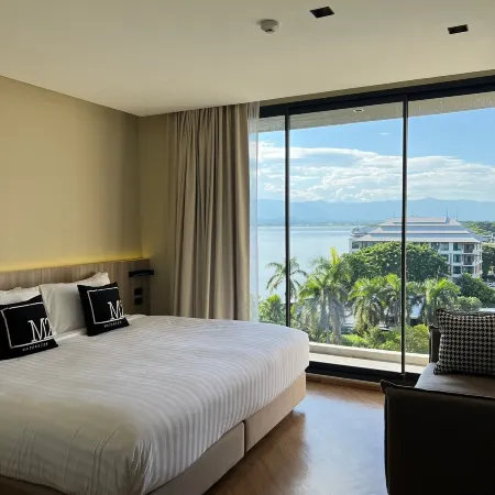 M2 Hotel Waterside