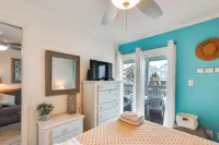 Across the Street from Ocean: Surfside Beach Condo - Wifi