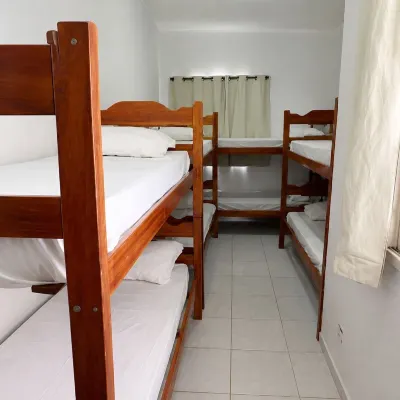 Encantos do Mar Hostel Hotels near Pina Beach
