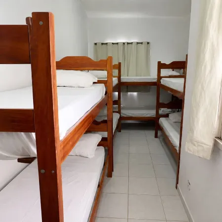 Encantos do Mar Hostel