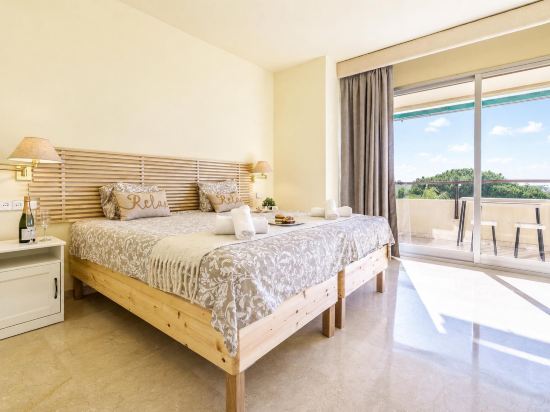 Marbella Este Next Marriott and Nikki B - Happy Rentals