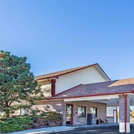 Greeley Valley Lodge