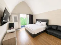 Glamping Assalam Syariah - Boutique