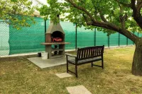 House Bistre With Private Pool - 3-Sterne