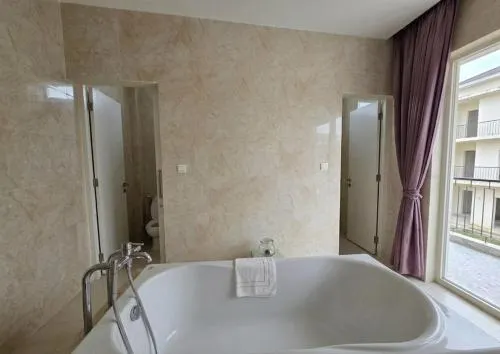 Ocean SHV Hotel - Pools