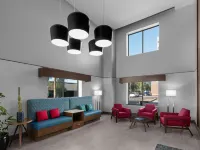 Hampton Inn Phoenix-Biltmore Отели рядом с достопримечательностью «Альгамбра»
