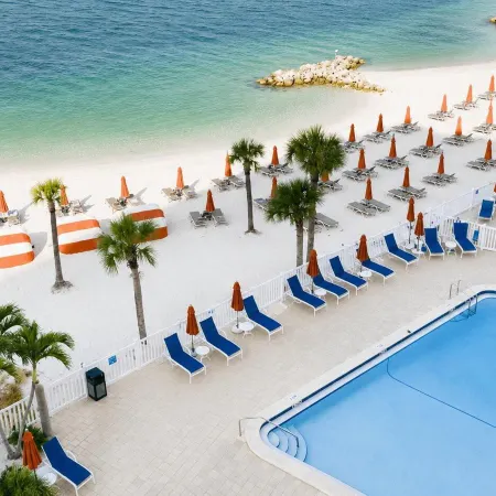 Dolphin Sands Clearwater Beach, Ascend Hotel Collection