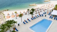 Dolphin Sands Clearwater Beach, Ascend Hotel Collection - en bord de mer
