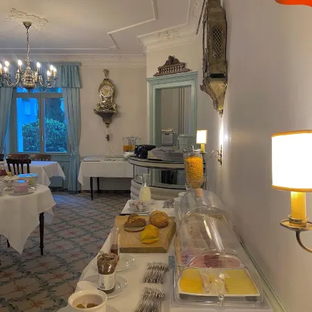 Hotel de La Paix