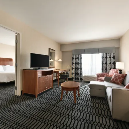 Hilton Garden Inn Akron-Canton Airport
