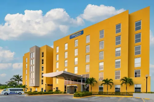 City Express by Marriott Tuxpan - Pysäköinti