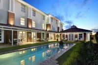 Protea Hotel Mahikeng - Pools