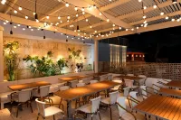 The Sarasota Modern, a Tribute Portfolio Hotel - breakfast