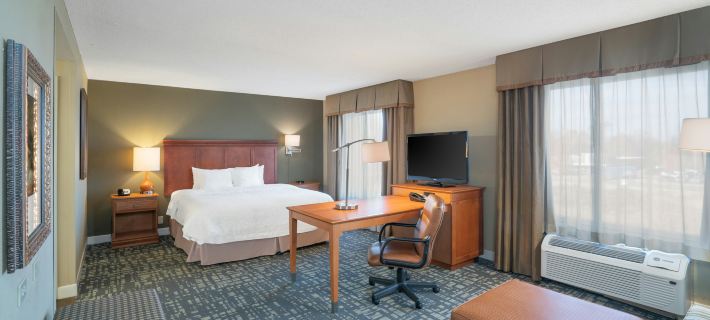 Hampton Inn & Suites Murfreesboro Hotels in Rutherford County