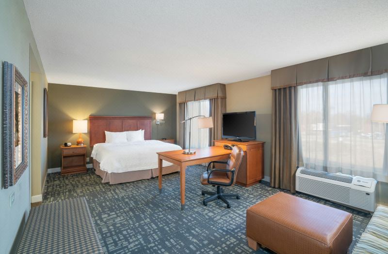Hampton Inn & Suites Murfreesboro