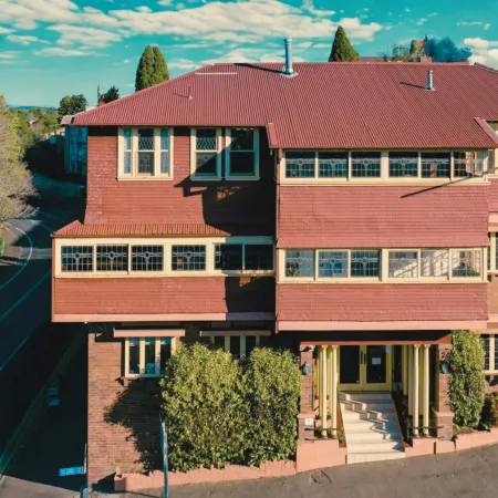 The Metropole Guesthouse