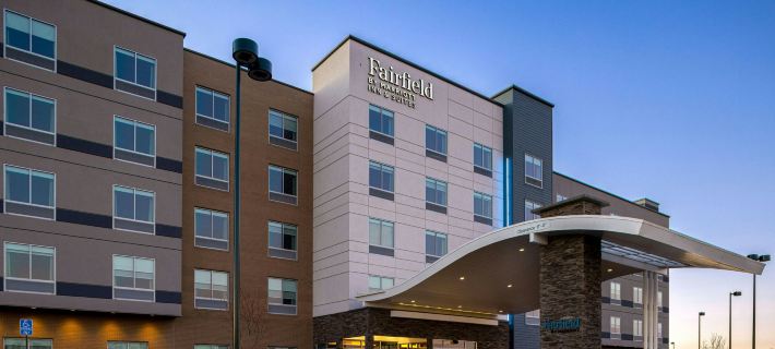 Fairfield Inn & Suites Denver Airport at Gateway Park Hoteles en Aurora