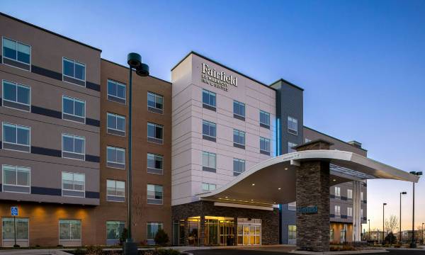 Fairfield Inn & Suites Denver Airport at Gateway Park
