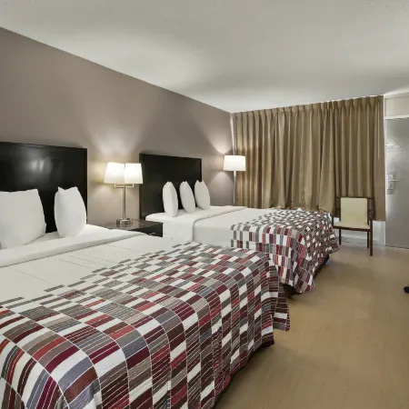 Red Roof Inn & Suites Cave City