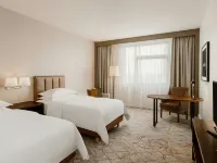 Sheraton Poznan Hotel Hotels near Nowe Miasto