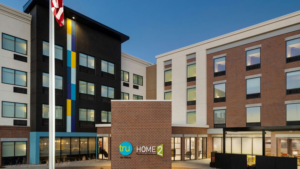 Tru by Hilton Ogden