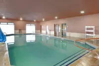 Comfort Inn Near Grand Canyon - Pools