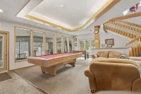 Creekside Frisco Retreat 4 Private Suites, Pool & Hot Tubs 4 Bedroom Condo - Pools
