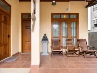 Villa Nira - ที่มีที่จอดรถ