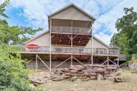 Sunset View Deck! Lake Eufaula Family Getaway -  Privatzimmer