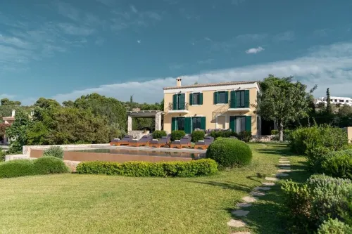 Luxury Beachfront Villa Aria - Pool, Tennis, Sunset Views & Seaside Adventures!! - Gym