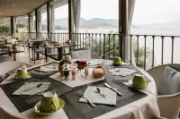 Relais Villa Porta Hotels in Luino