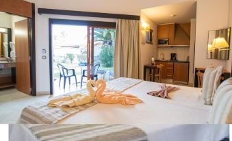 HL Miraflor Suites Hotel