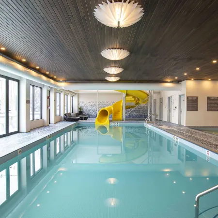 Sandman Signature Sherwood Park Hotel
