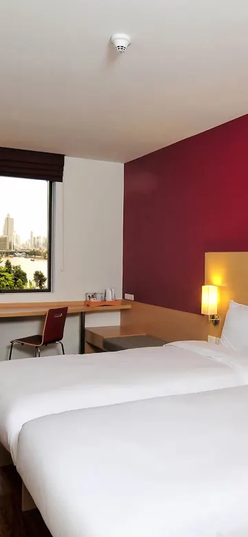 ห้องมาตรฐานเตียงแฝดพร้อมวิวแม่น้ำ