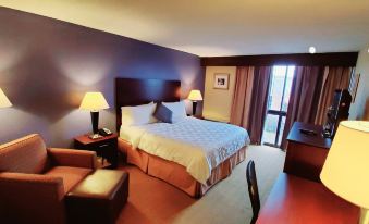 Holiday Inn South Plainfield-Piscataway, an IHG Hotel