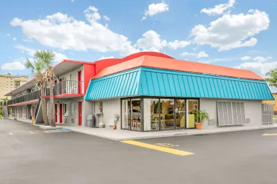 Econo Lodge North Hotels in Fort Myers