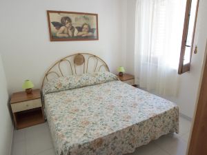 Holiday Home for 5 People, 200 Meters from the Sea and Free wi-fi