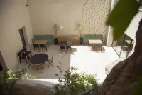 Hotel Galería Essentia Отели в г. Фуэнтес-де-Леон