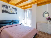 Gelsomini (Cco522) Hotels in Colico