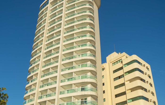 Golden Tulip Macae
