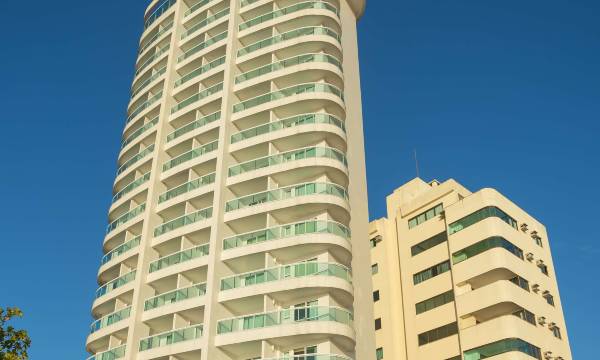 Golden Tulip Macae