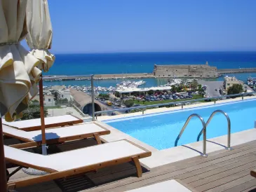 Gdm Megaron, Historical Monument Hotel