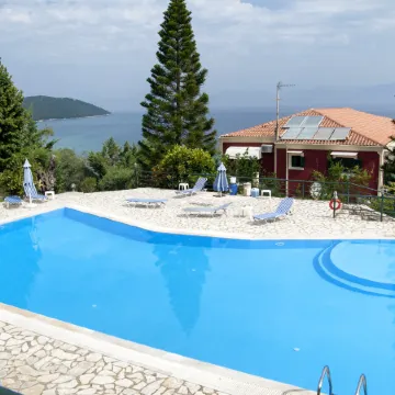 Apraos Bay Hotel in Kalamaki Beach, 100m from the Lovely Sandy Beach